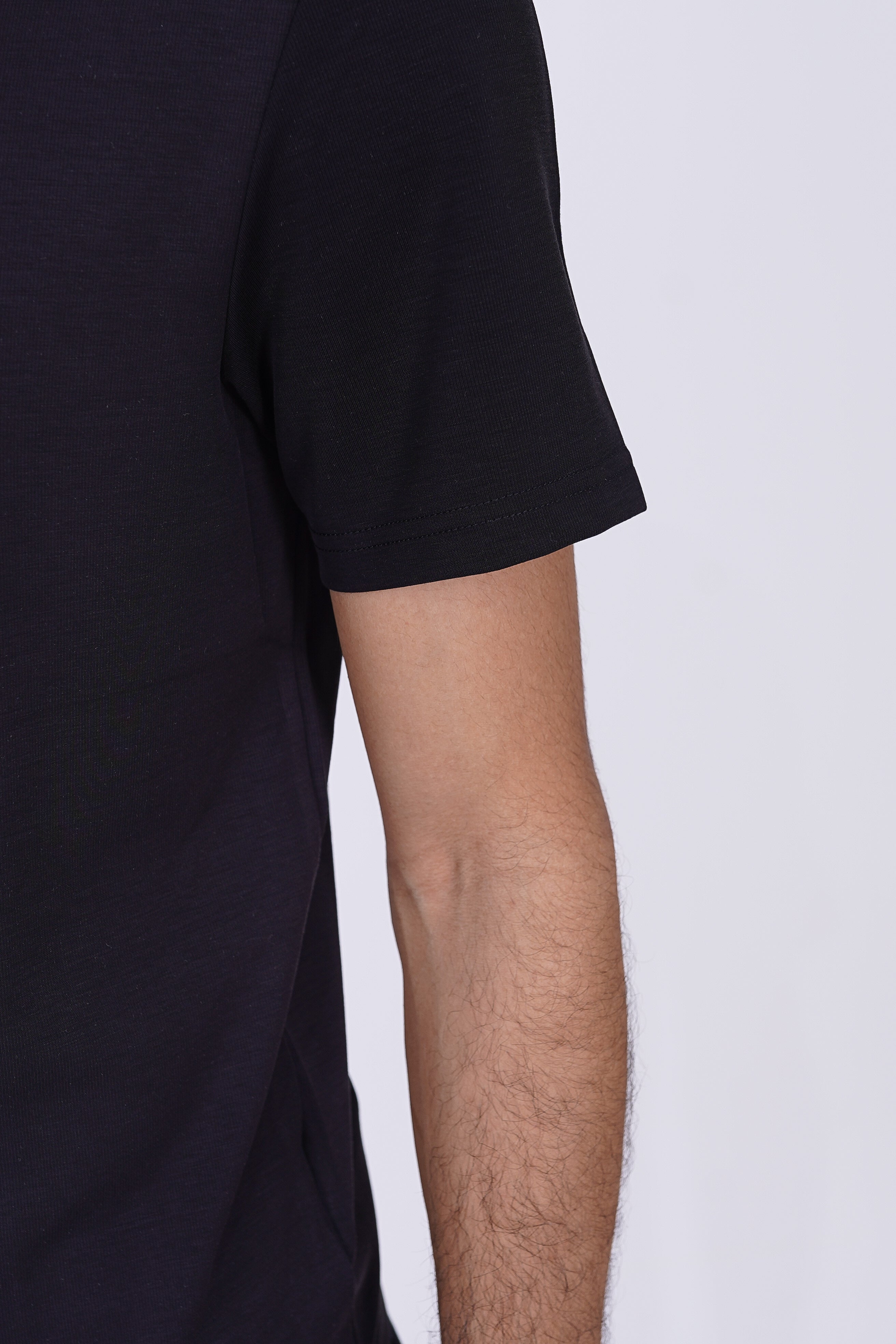 Armani Exchange Men’s 3D Logo Crew Neck T-Shirt Black – Premium Casual Essentials